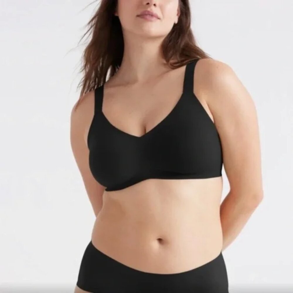 KNIX Padded Evolution V-Neck Bra Wide Strap Wireless Black Womens 6+ 32F 34E 34F